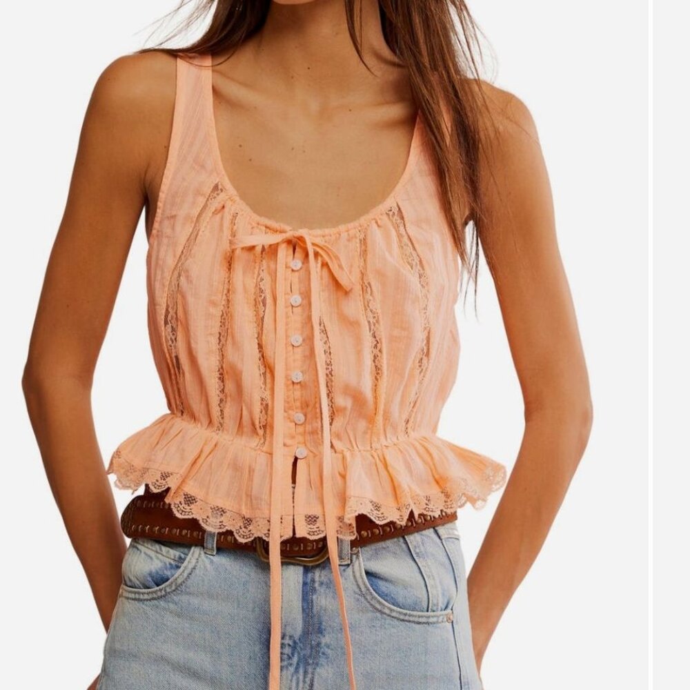 **NWT** Women’s Free People Alana Lace Trim Peplum Top-Size Large